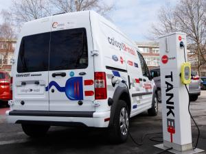 AZD Ford Transit Connect Electric 2011 года 